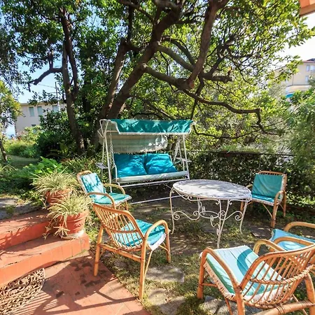Con Splendido Giardino Apartmán Varazze